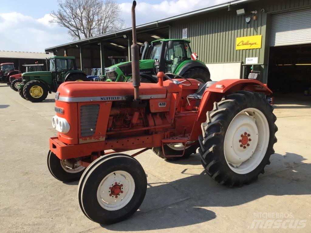 Nuffield 4/65 曳引機