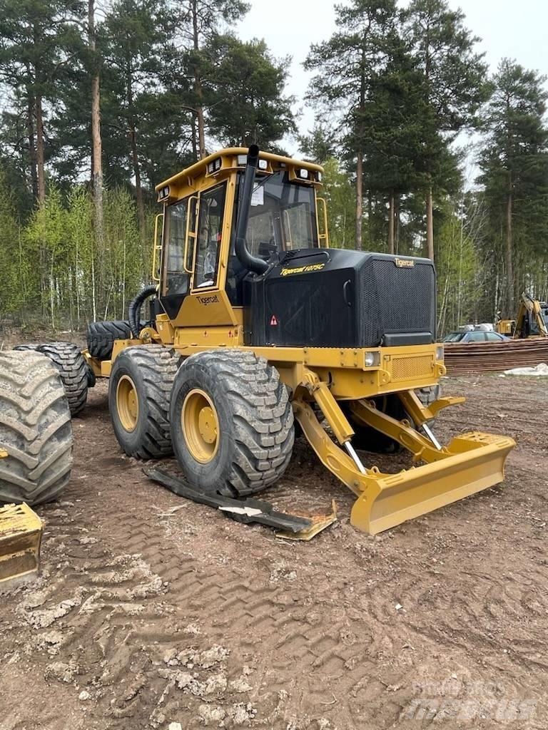 Tigercat 1075C 集運機