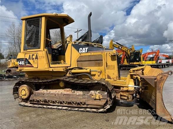CAT D4G 履帶推土機