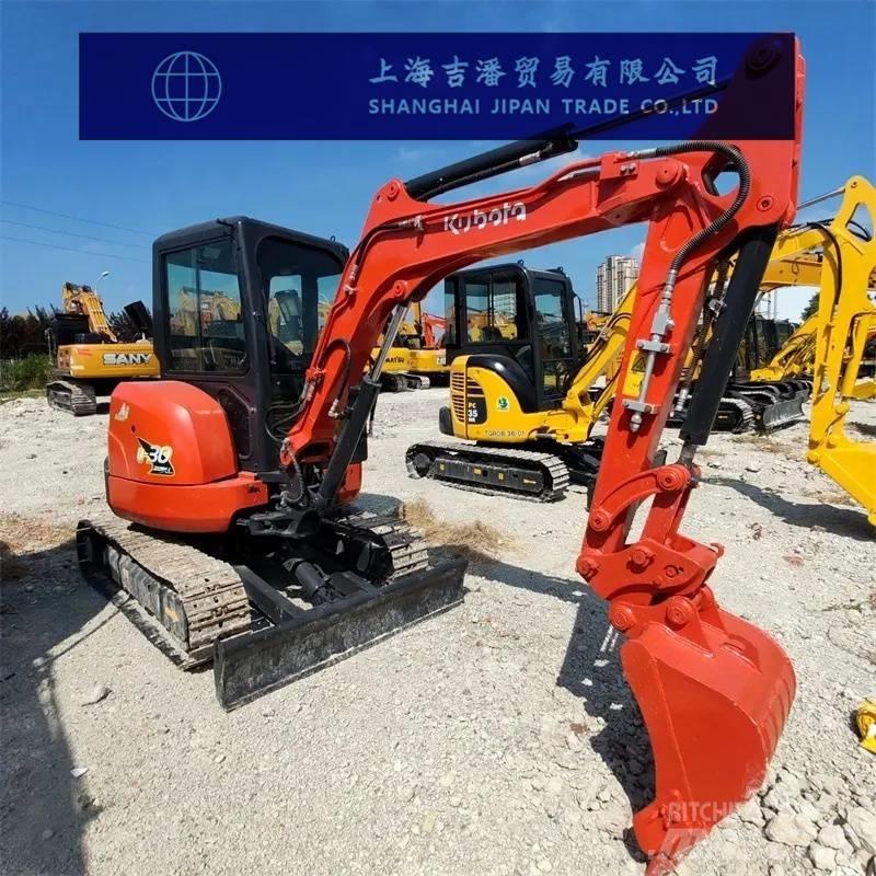 Kubota U 30 小型挖土機/掘鑿機<7t(小型挖掘機)