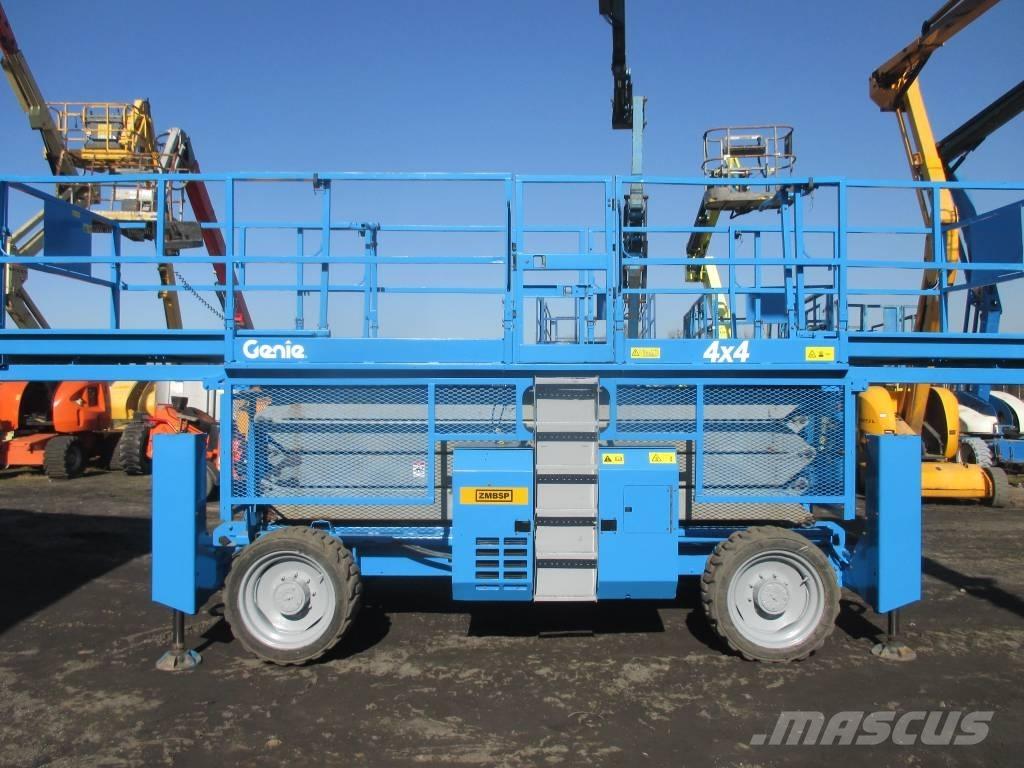 Genie GS 4390 RT 剪式升降機