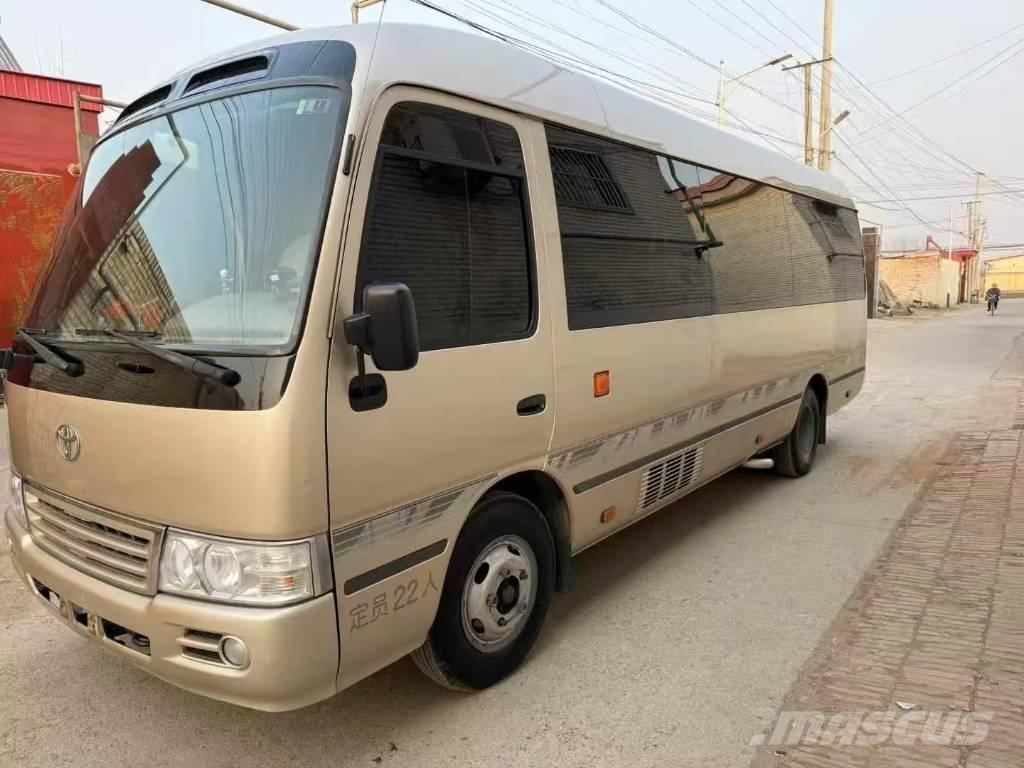Toyota Coaster Bus 迷你巴士