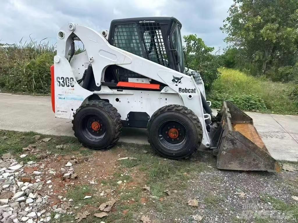 Bobcat S 300 滑移轉向裝載機