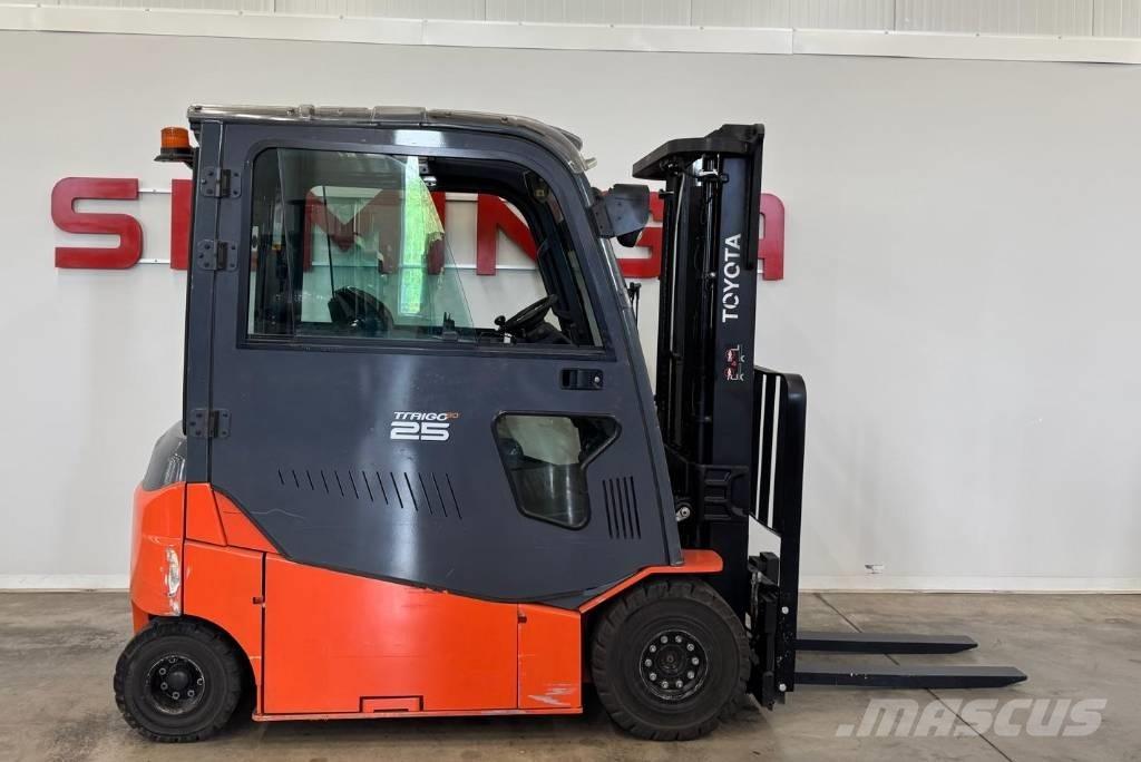 Toyota 10939 - 8FBMT25 電動堆高機