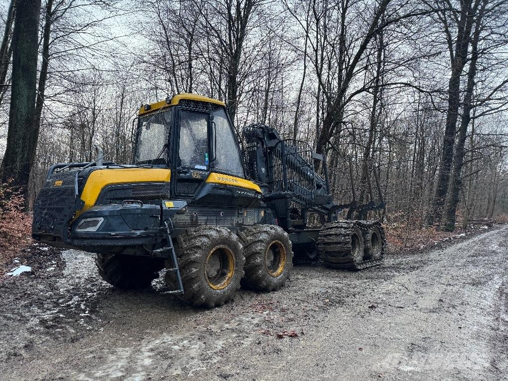 Ponsse Buffalo 8W 集運機