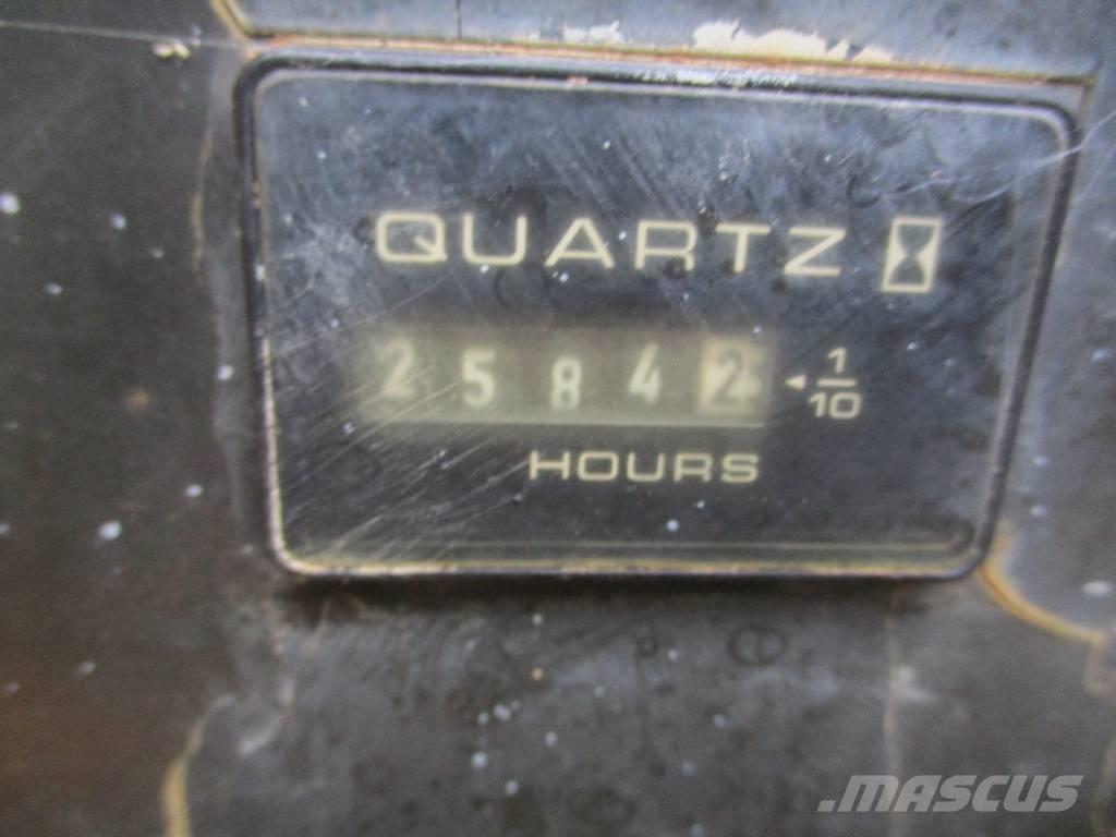 JLG 4394 RT (146) 剪式升降機