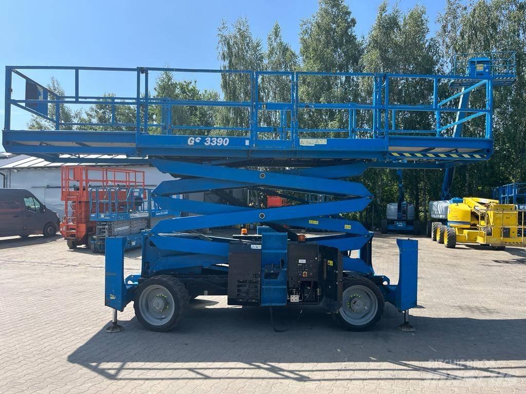 Genie GS 3390 RT 剪式升降機