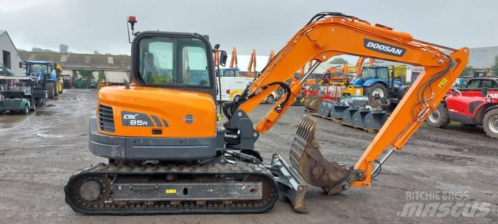 Doosan DX85-3 小型挖土機/掘鑿機<7t(小型挖掘機)