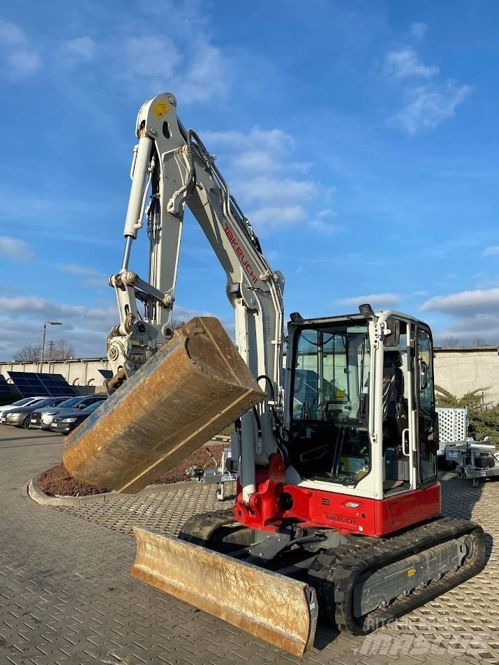 Takeuchi TB350R V2 小型挖土機/掘鑿機<7t(小型挖掘機)