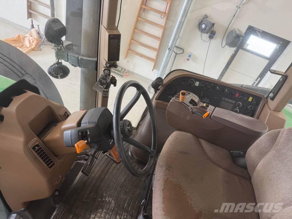 John Deere 8530 曳引機