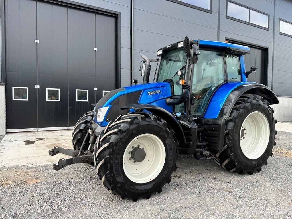 Valtra N 123 曳引機
