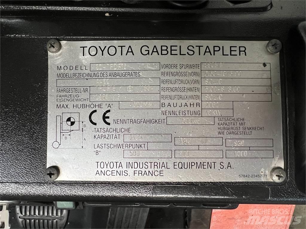 Toyota 02-7FDF15 柴油卡車