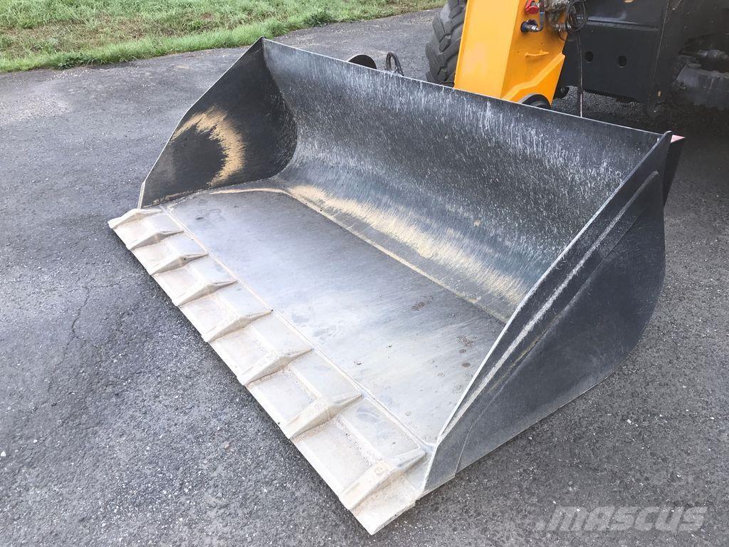 Dieci SAMSON 60.9 農業用伸縮臂裝載機