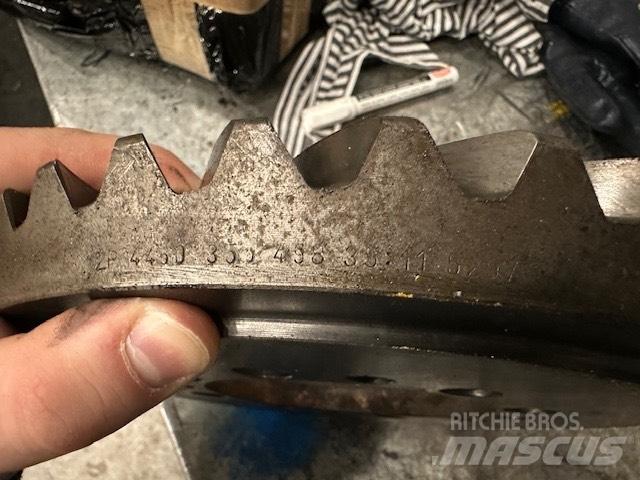 ZF 35:11 軸