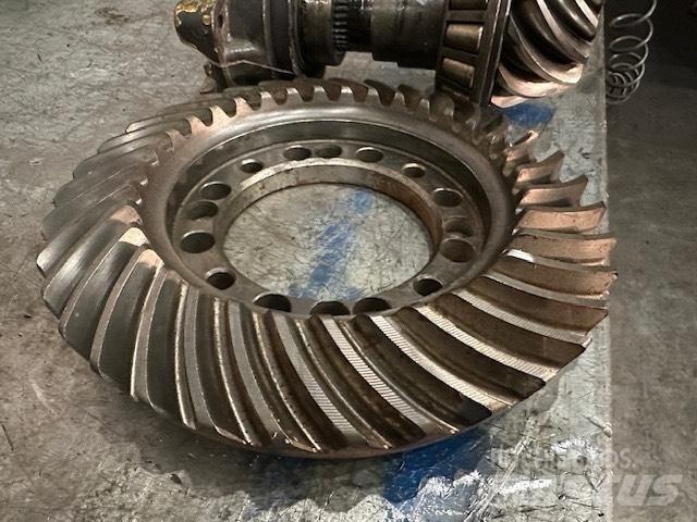 ZF 35:11 軸