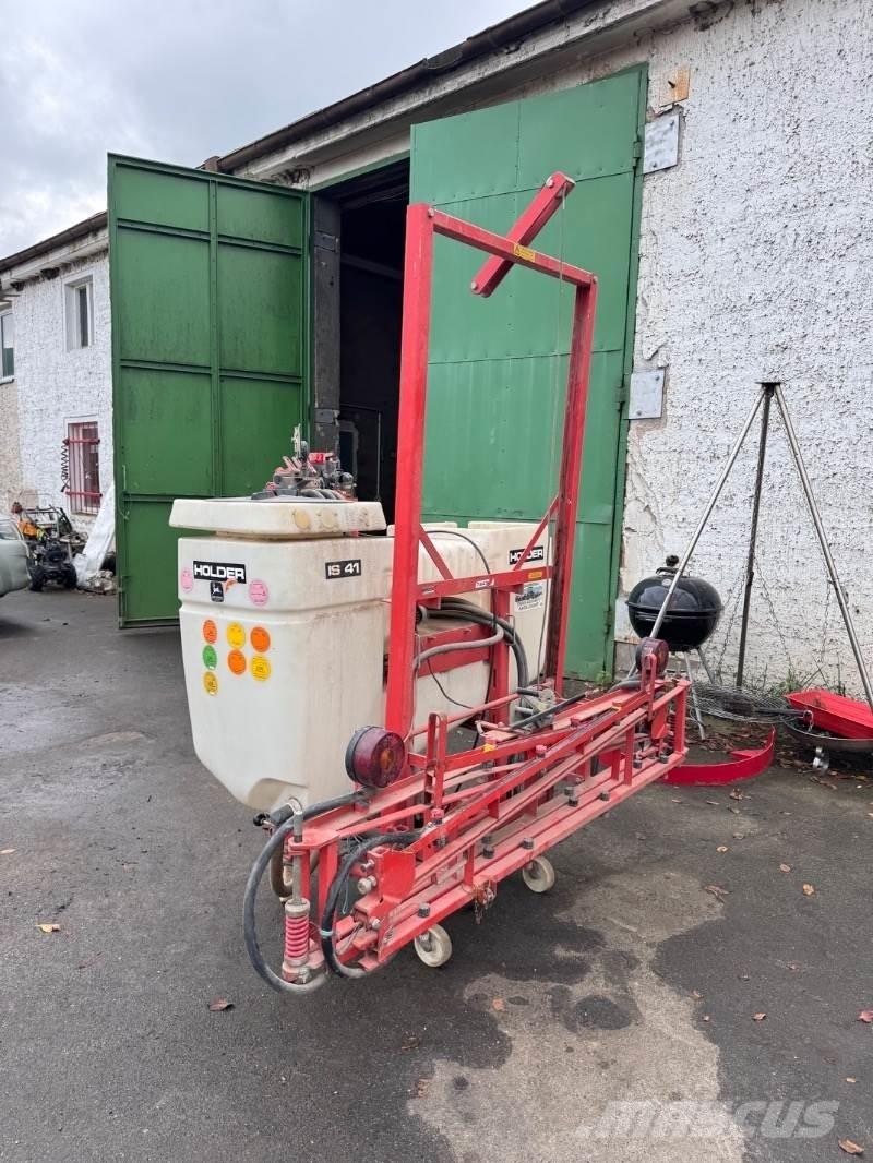 Holder IS 42 牽引式噴霧機