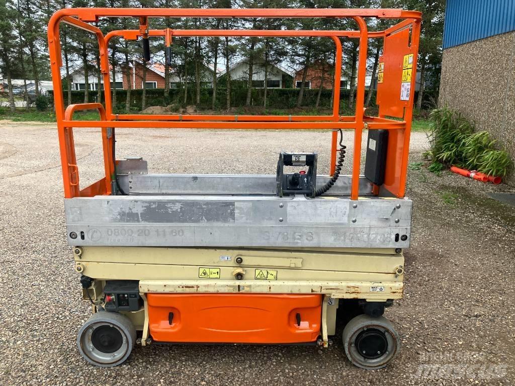 JLG 1930 ES 剪式升降機