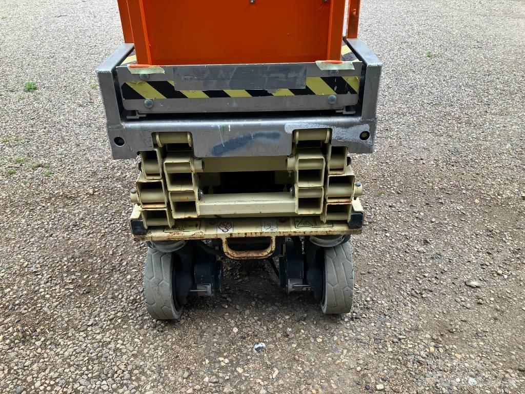 JLG 1930 ES 剪式升降機