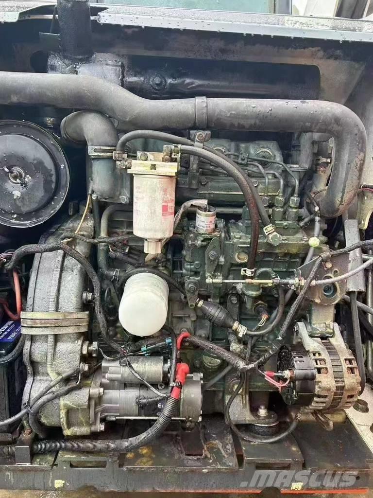 Bobcat S 300 滑移轉向裝載機