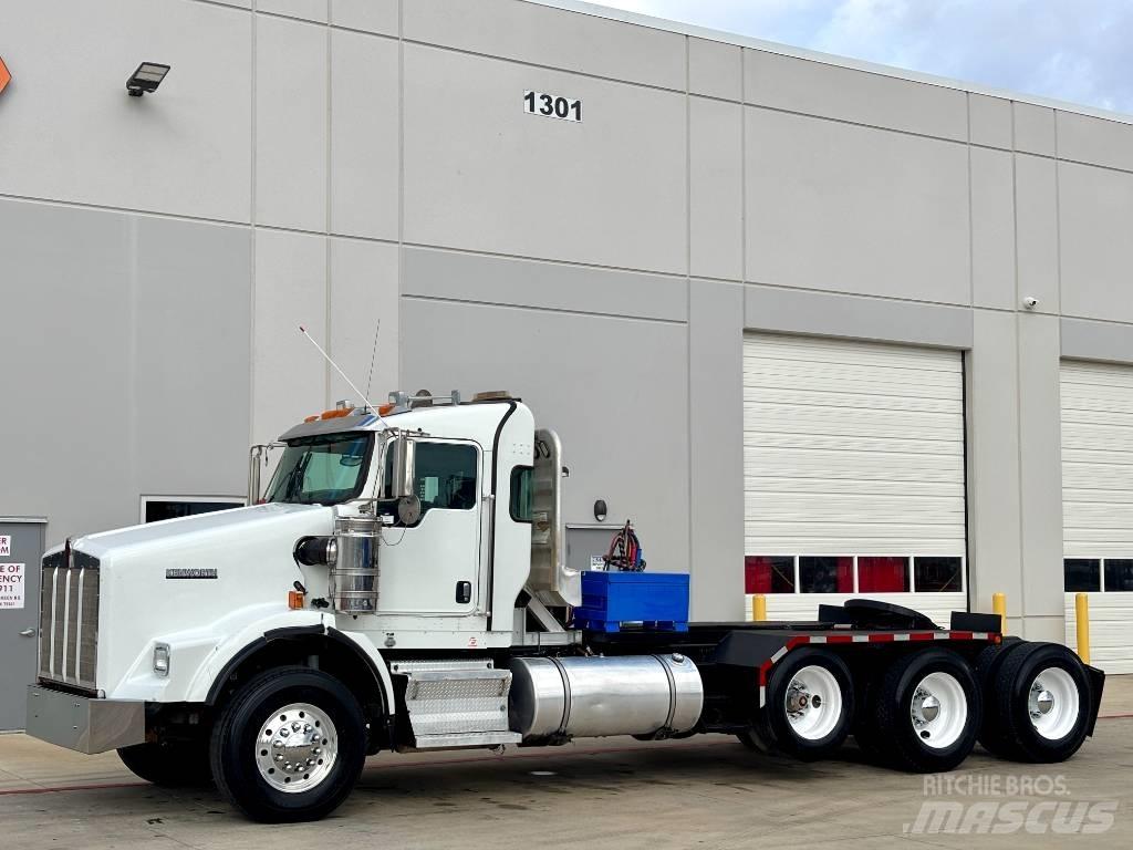 Kenworth T 800 曳引機組件