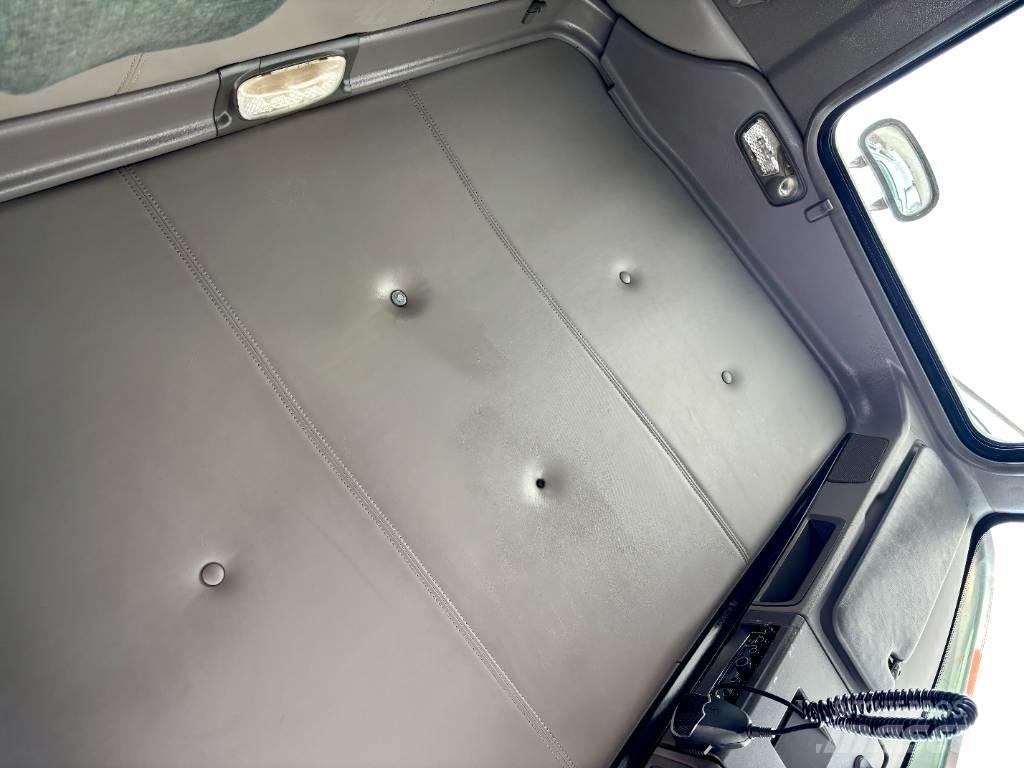 Kenworth T 800 曳引機組件