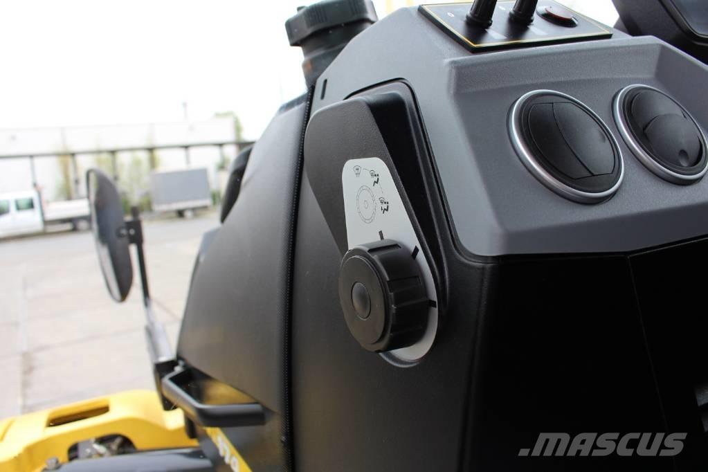 Bomag BW 174 AP-5 AM 雙輪滾壓機