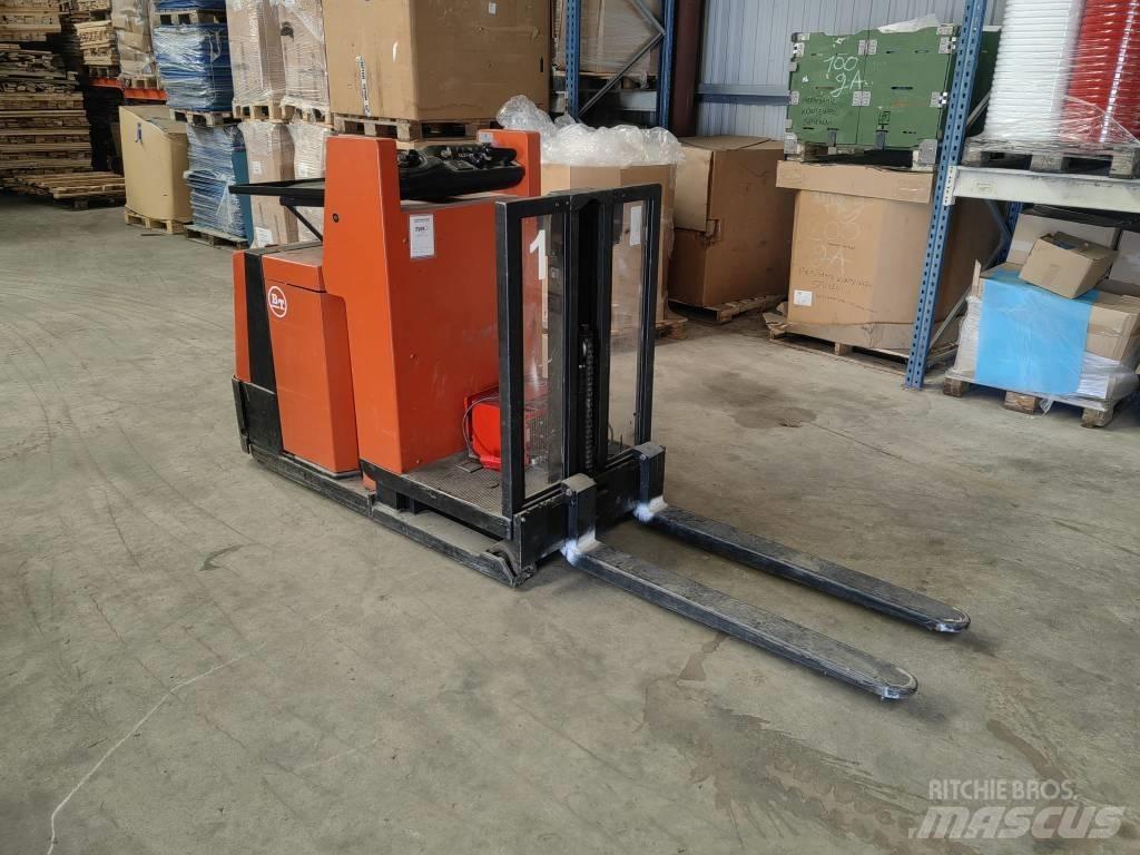 BT OS 1.0WL 中端式裝載機