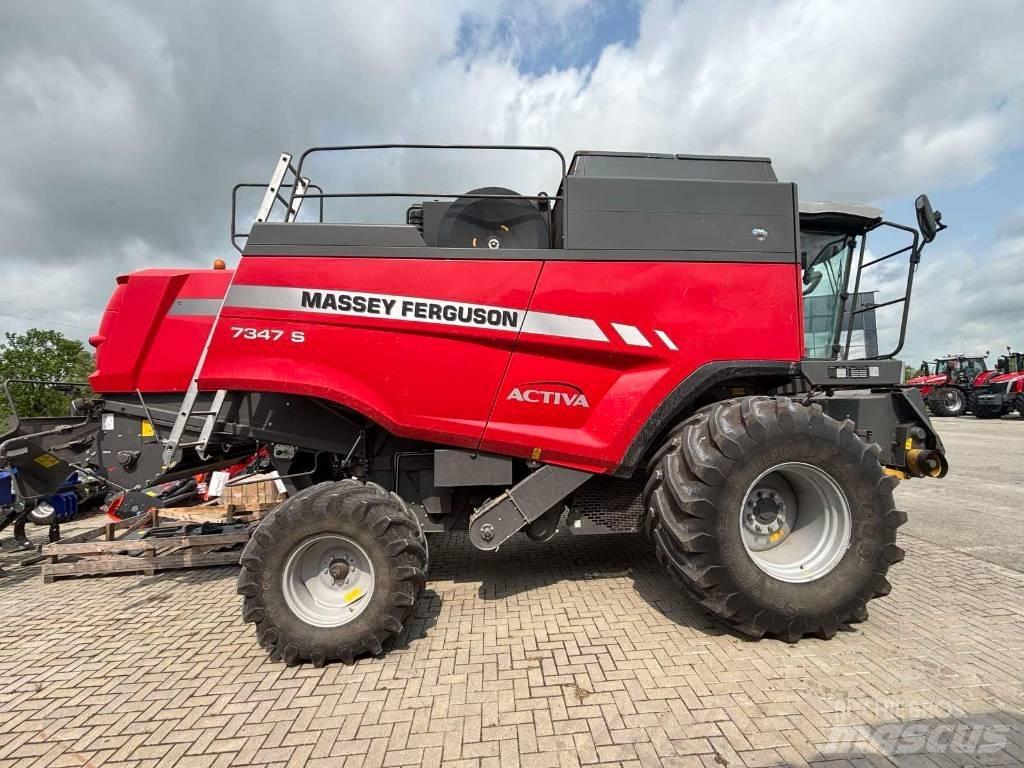 Massey Ferguson 7347 聯合收穫機
