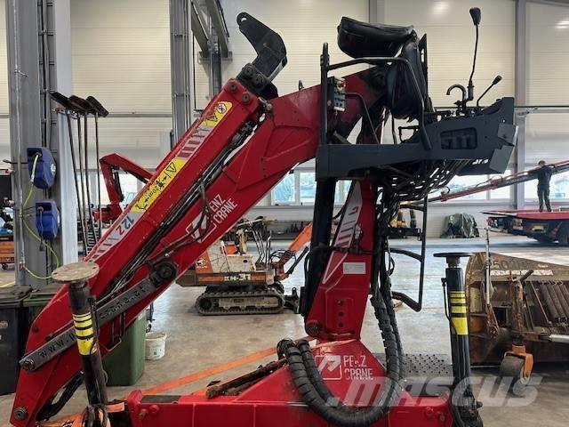 Penz 12Z 9.50 木材起重機