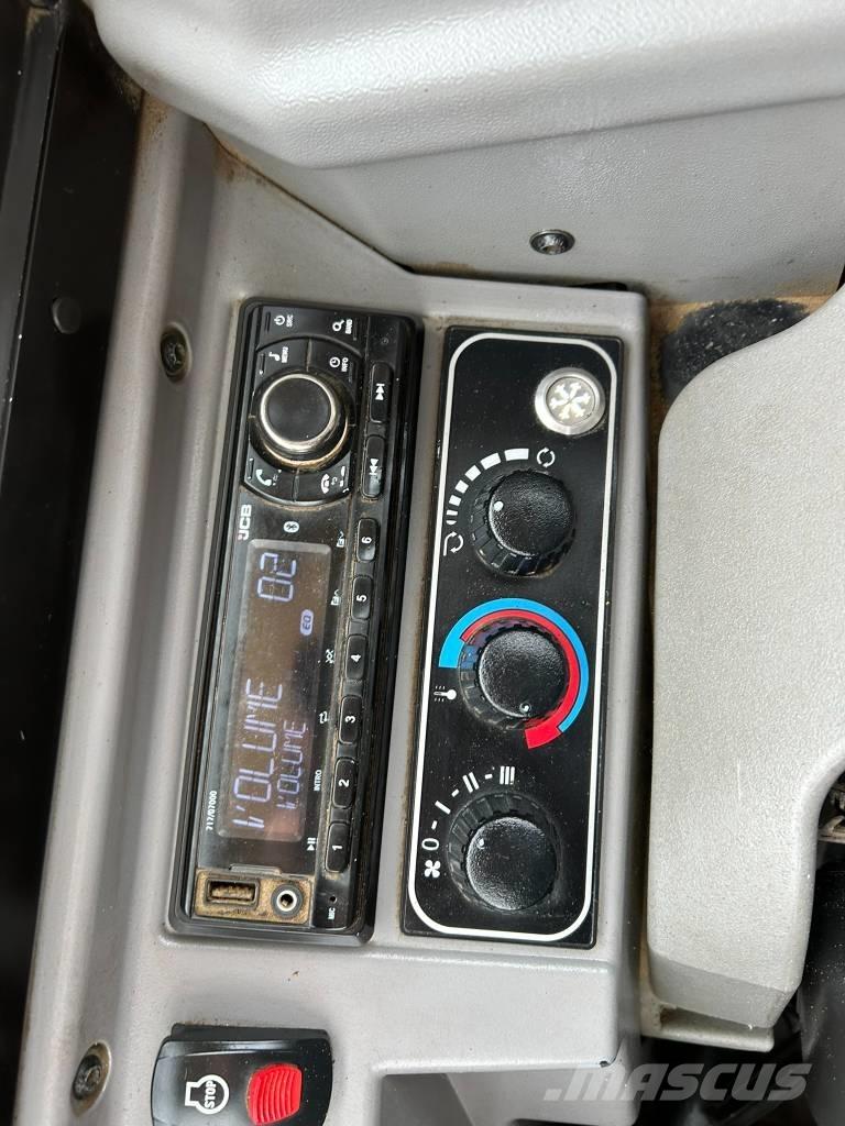 JCB 85 Z-2 中型挖土機/掘鑿機/挖掘機 7t-12t