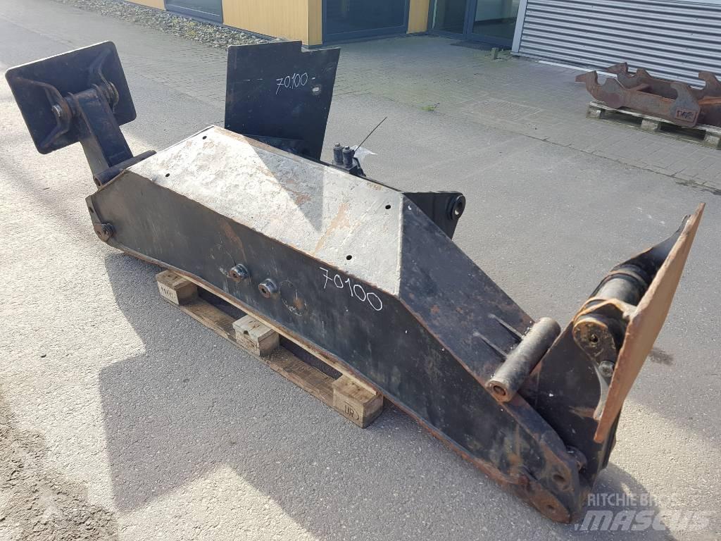 CAT M315C Outriggers 底盤和懸架