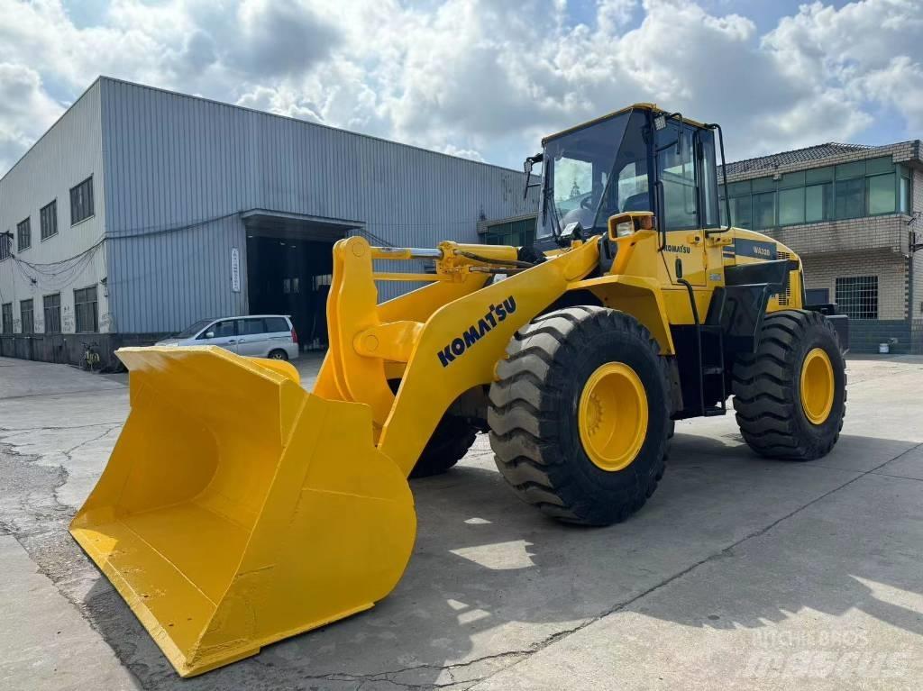 Komatsu WA 320-5 輪胎式裝載機