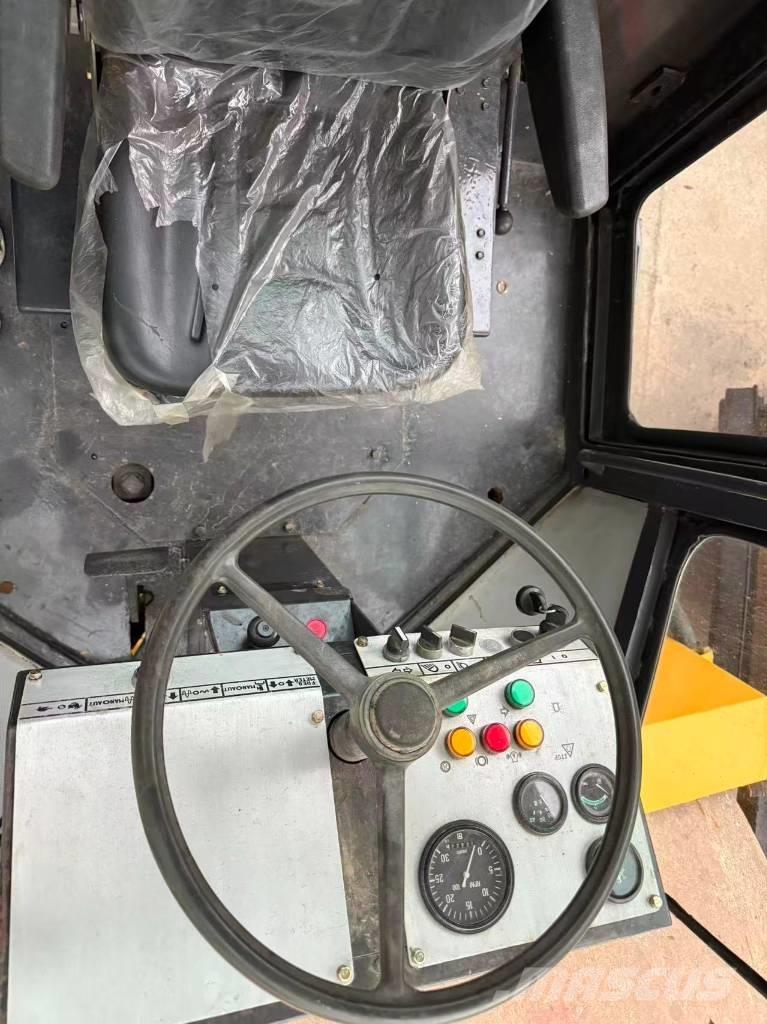 Dynapac CA 30 D 單輪滾壓機