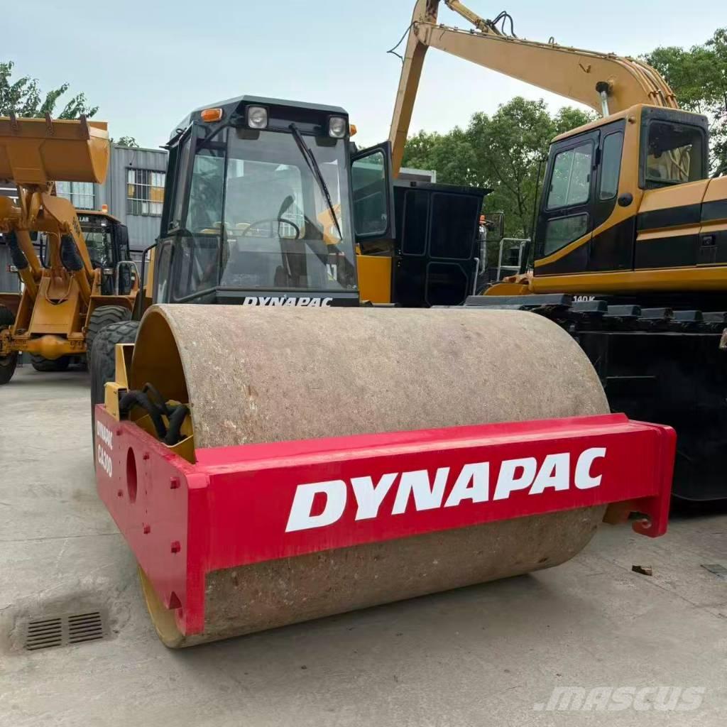 Dynapac CA 30 D 單輪滾壓機