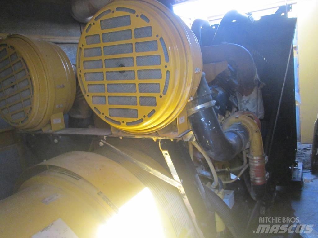 CAT C 32 柴油發電機