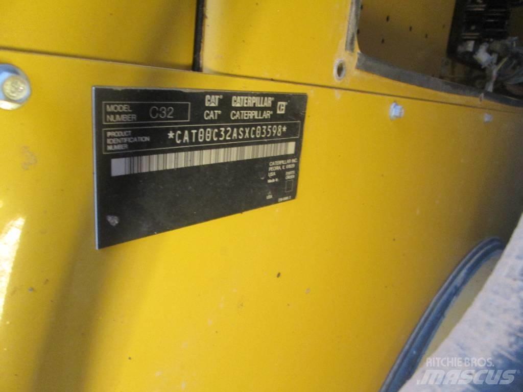 CAT C 32 柴油發電機