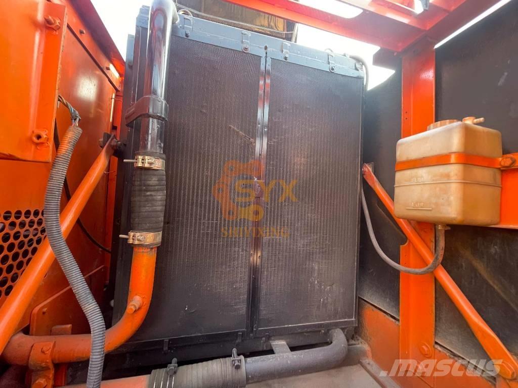 Doosan 220 LC-7 履帶式 挖土機/掘鑿機/挖掘機