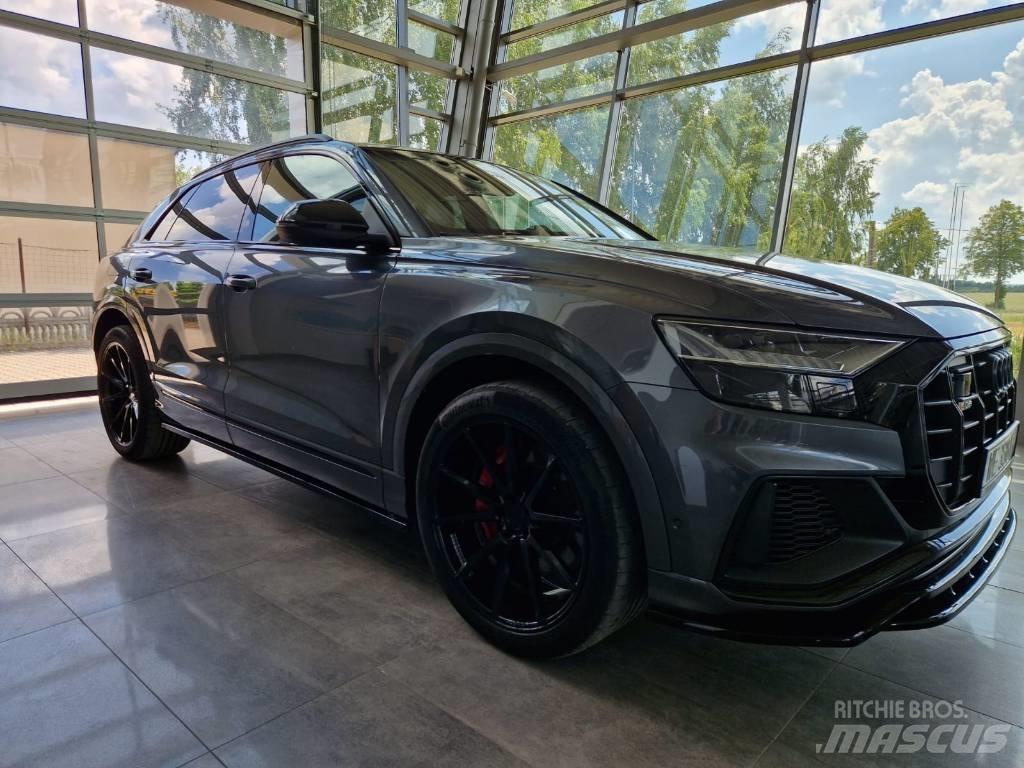 Audi SQ8 汽車