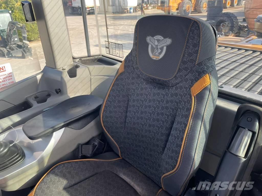 CASE 721G-XT 輪胎式裝載機