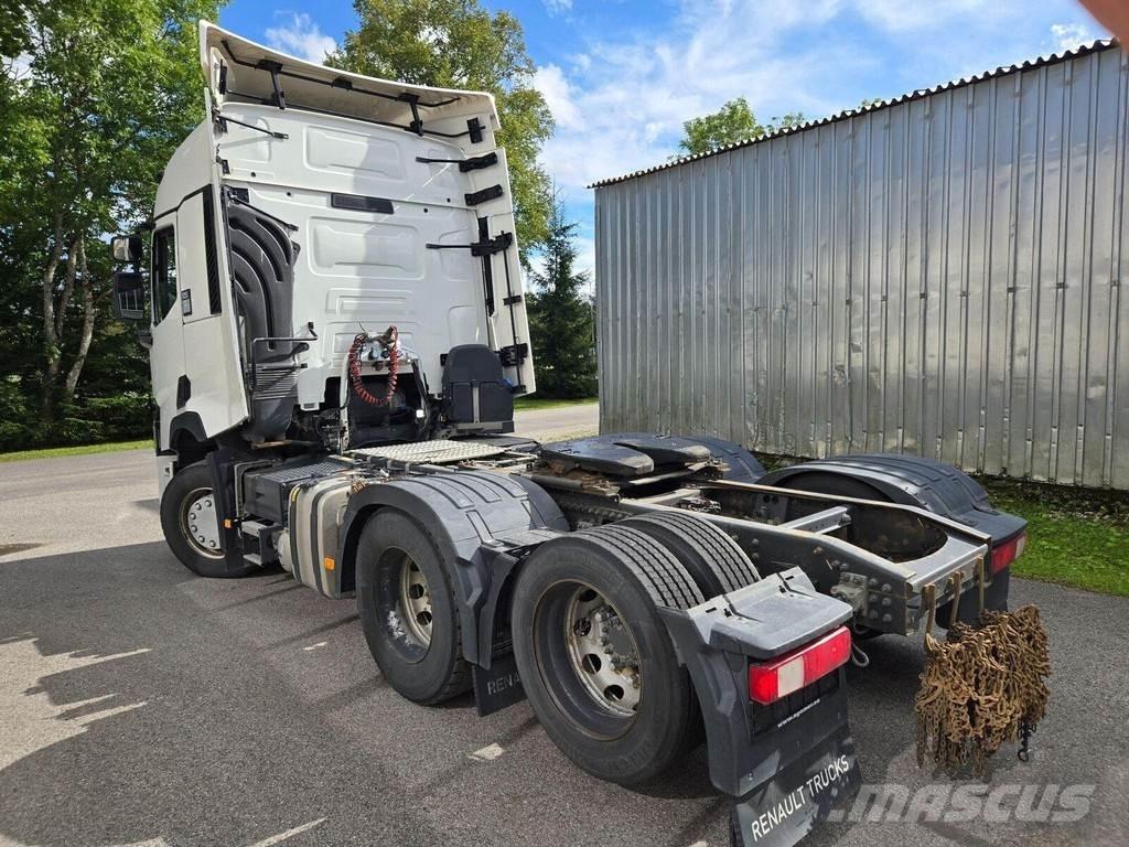 Renault T520 6X2 曳引機組件