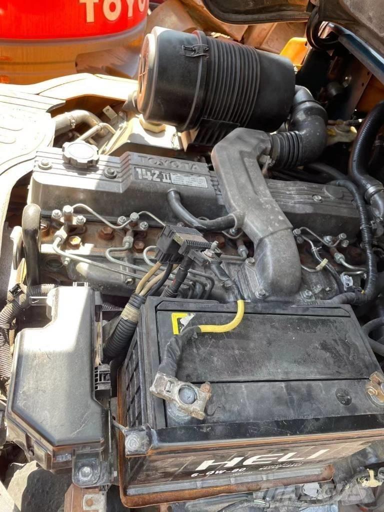 Toyota 5 ton 柴油卡車