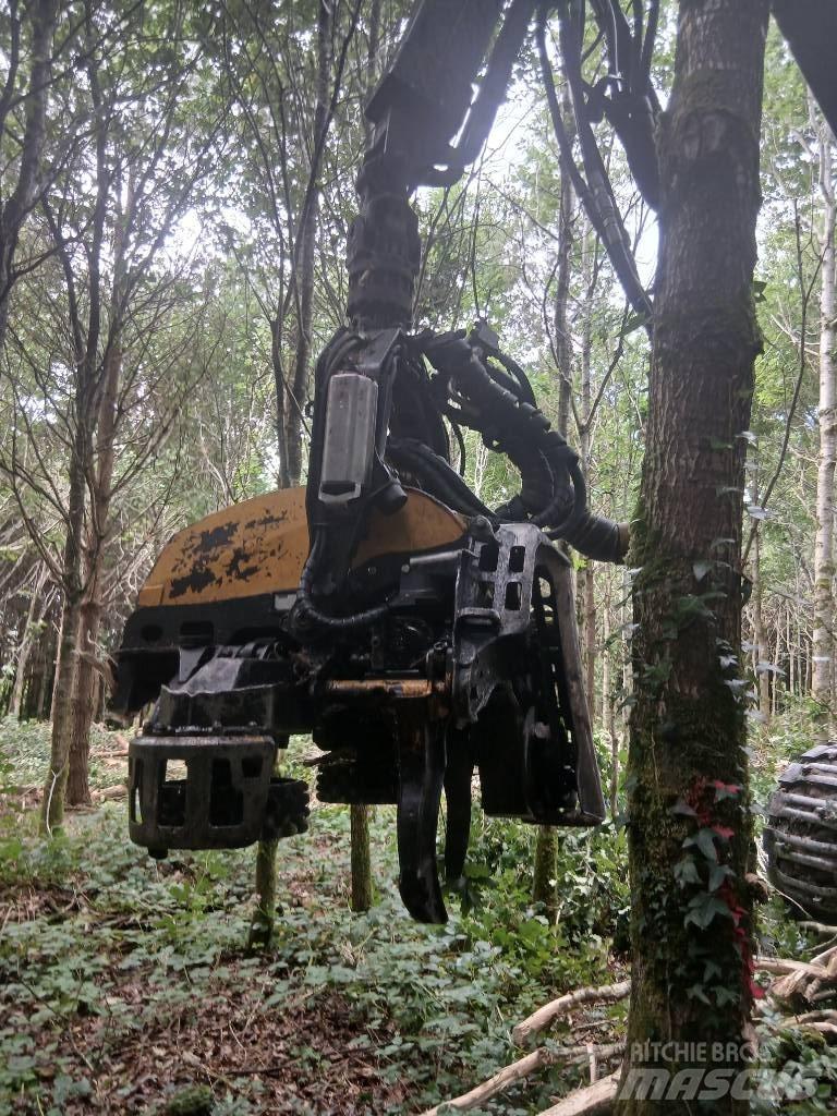 Silvatec 8266 收穫機