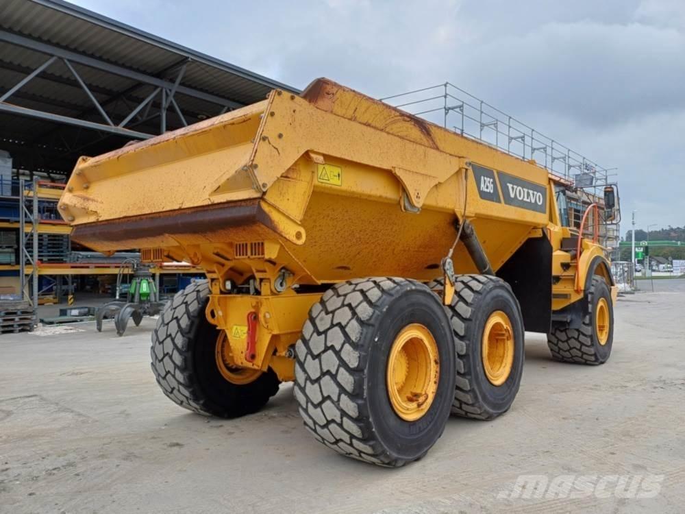 Volvo A25G 鉸接式起吊車