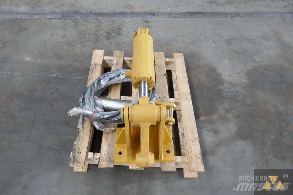 CAT D8T Pin puller 其他組件