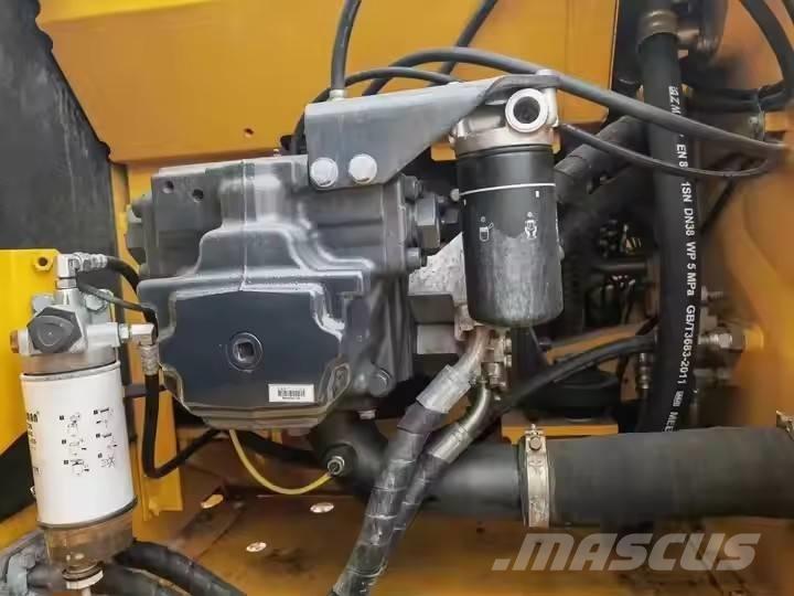 Komatsu PC 200 履帶式 挖土機/掘鑿機/挖掘機