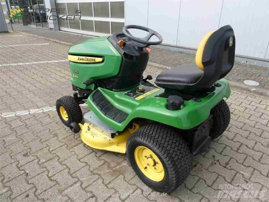 John Deere X304 割草劑
