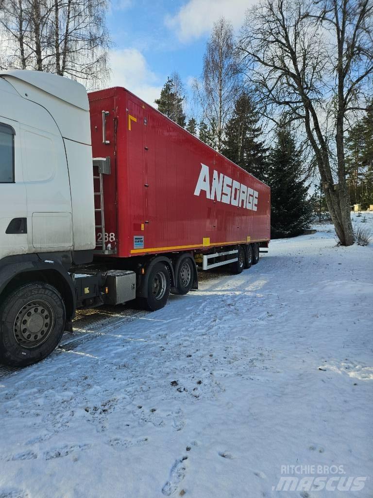 Knapen K200 自裝卸半拖車