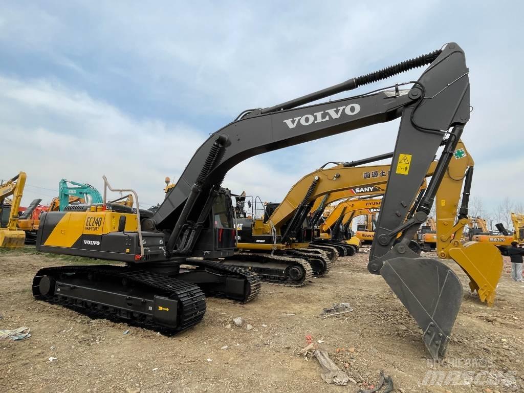 Volvo EC 240 履帶式 挖土機/掘鑿機/挖掘機