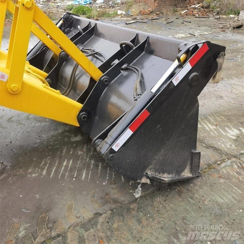 JCB 4CX 反鏟裝載機