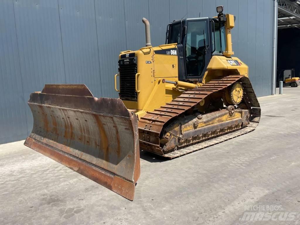 CAT D6N LGP 履帶推土機